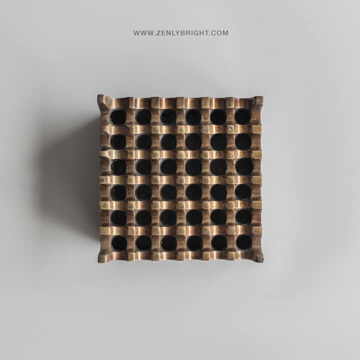 asbak-premium-rustic-kuningan-lubang-36-kotak-indonesia-supplier-hotel-villa-cafe