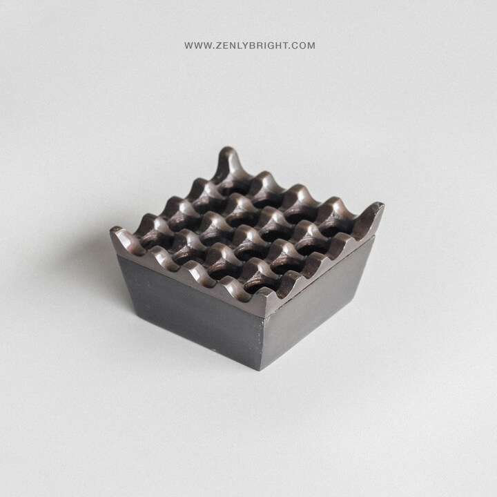 ashtray-rustic-aluminium-16-holes-square-bali-indonesia-supplier