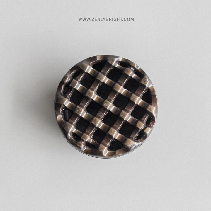 canggu-ashtray-rustic-round-16-holes-for-cafe-coffeeshop-villa-hotel