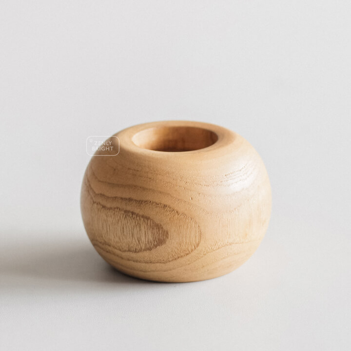 cendric-teak-wood-candle-holder-zenly-bright