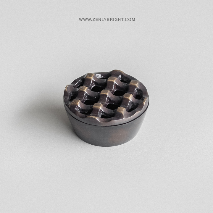 rustic-aluminium-ashtray-4-holes-round-wholesale-indonesia