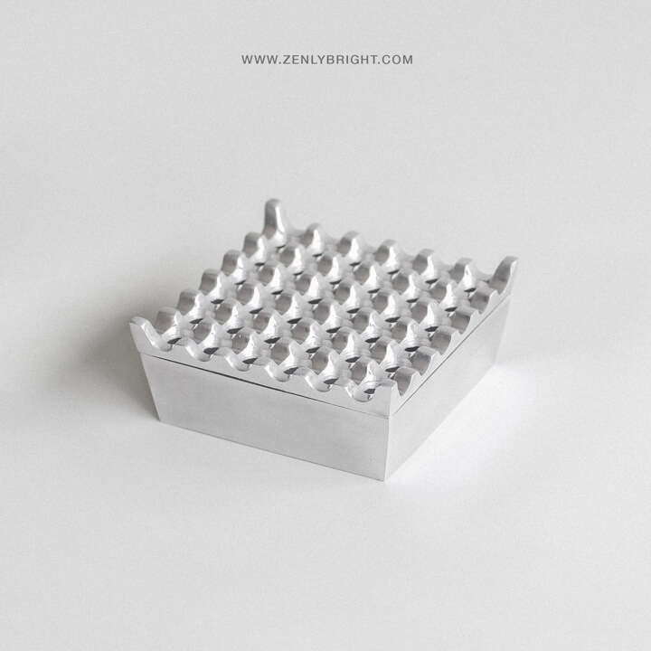 silver-aluminium-ashtray-36-holes-square-wholesale-supplier